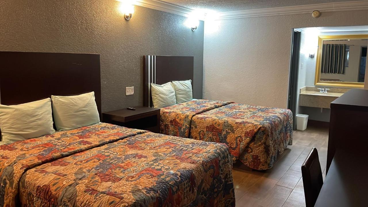 Budget Inn And Suites Crowley 외부 사진